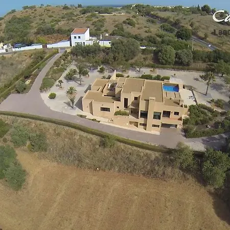 Vila Casa Santana - Heated Pool