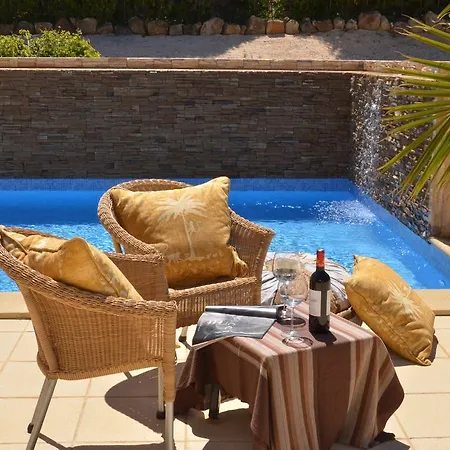 Casa Santana - Heated Pool * 라고스